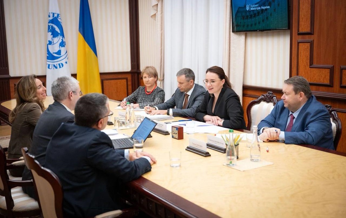 Новини бізнесу - Україна передала МВФ лист із запитом про нову програму співпраці