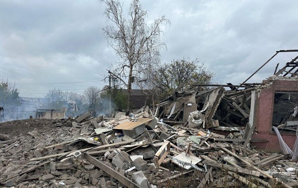 Новини України - Авіаудари по Костянтинівці: є загиблий та поранена