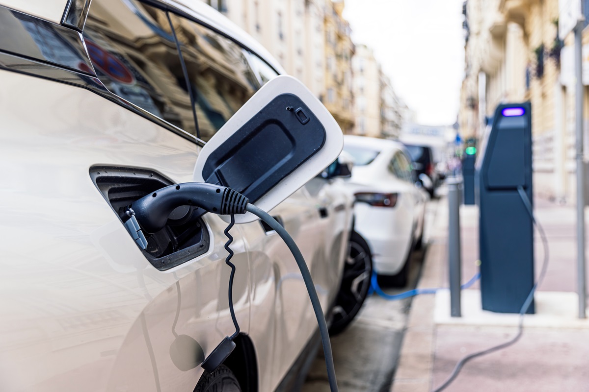 Авто новини - Світові продажі електромобілів сягнули рекорду у 2,1 млн у вересні