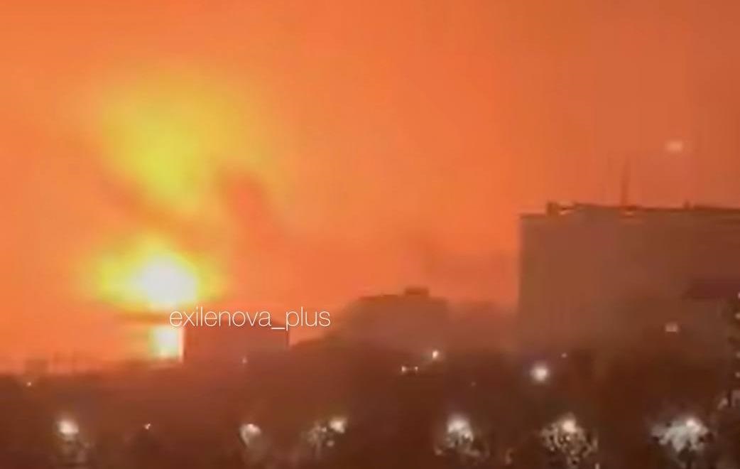 Новини світу - Носить лазерну зброю. Знищення літака в Таганрозі