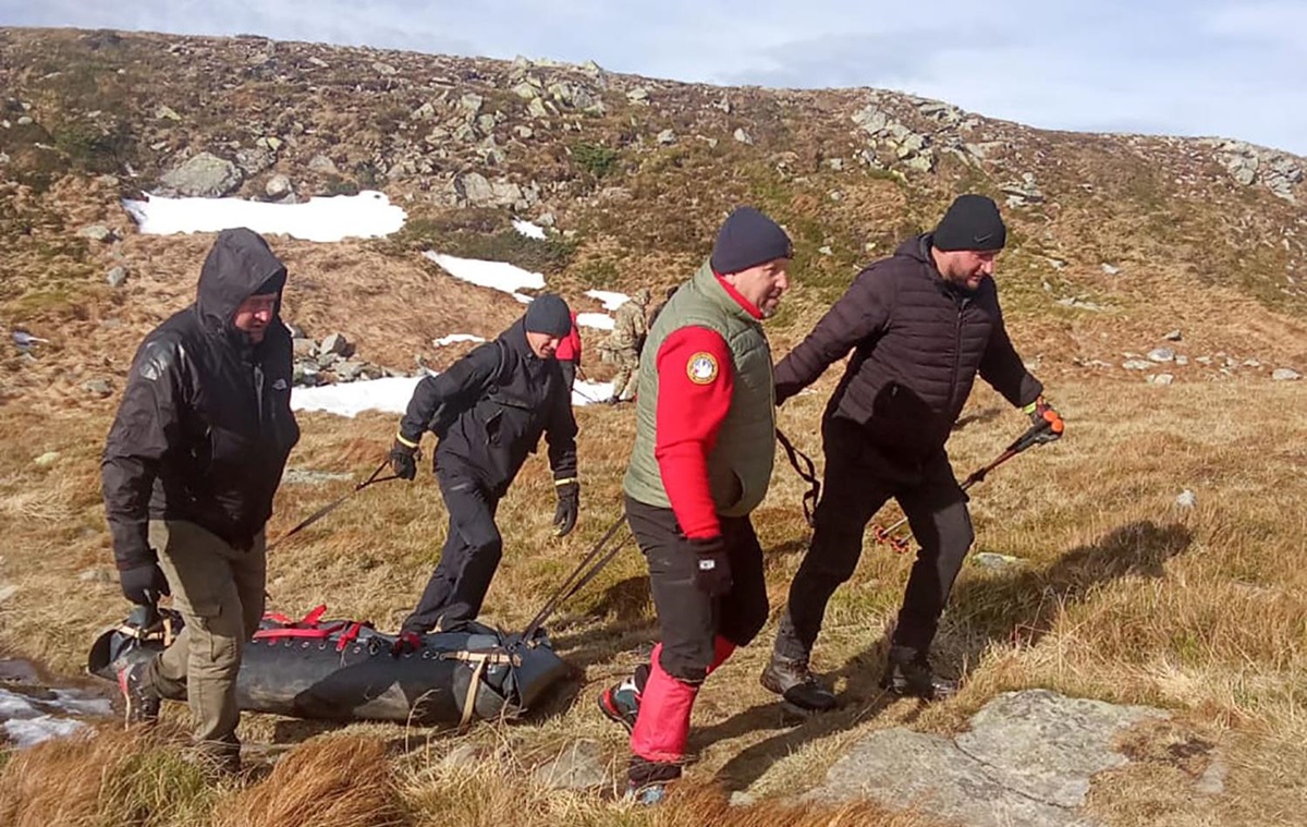 Новини України - У Карпатах знайшли двох загиблих чоловіків