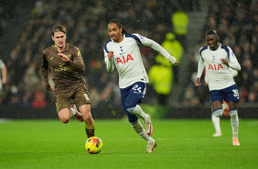 Новини спорту - Оцінка Ярмолюка за матч проти Тоттенгема