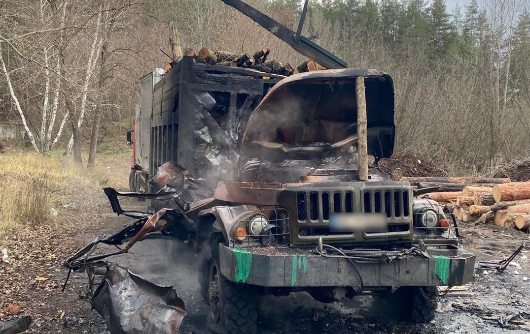 Новини України - В Ізюмі дрон росіян вдарив по вантажівці: є жертви