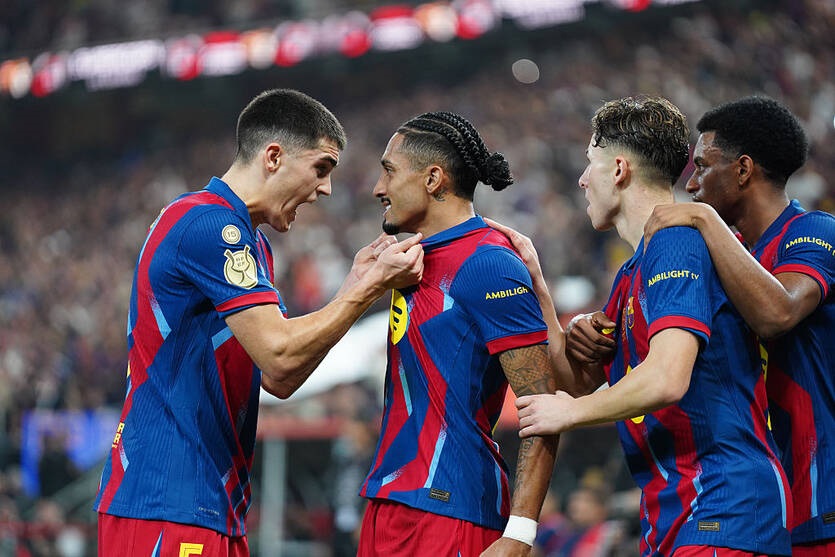 Новини спорту - Барселона стає володарем Суперкубка Іспанії