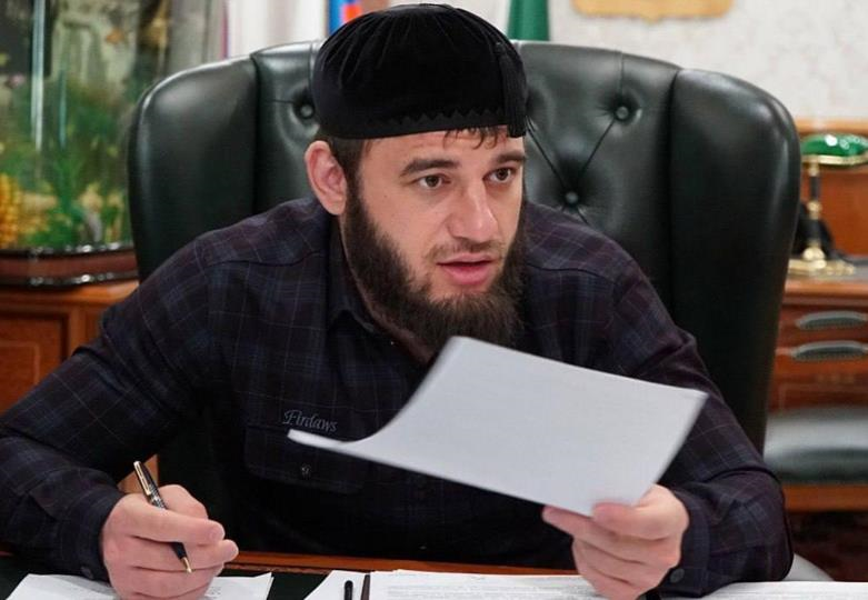 Племінник та експомічник Кадирова збагатились за рахунок заводів Danone