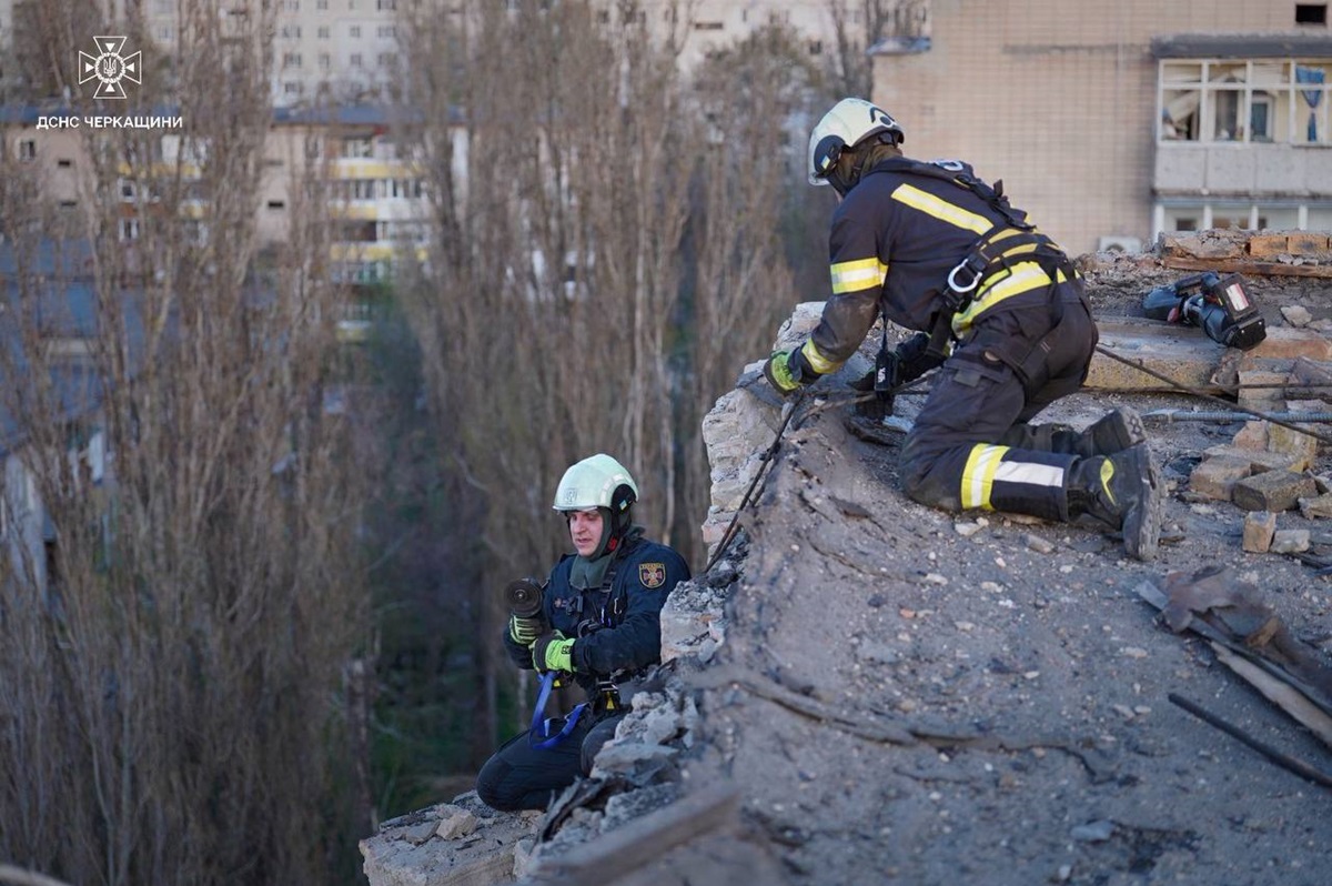 Удар по Черкасах: зросла кількість постраждалих